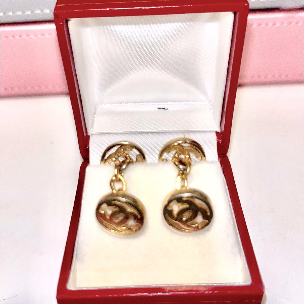 CHANEL CC Logi Cufflunks